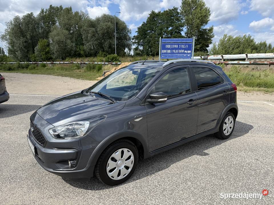 Ford KA 12 BENZYNA Klimatronik Nawigacja nawigacja Konin