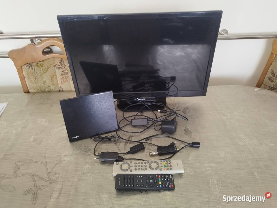 Telewizor Sharp 24cale + dekoder + antena!