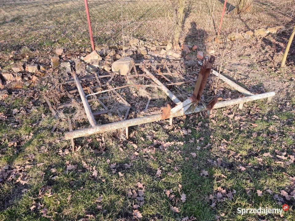 Brony pośrednie zawieszane