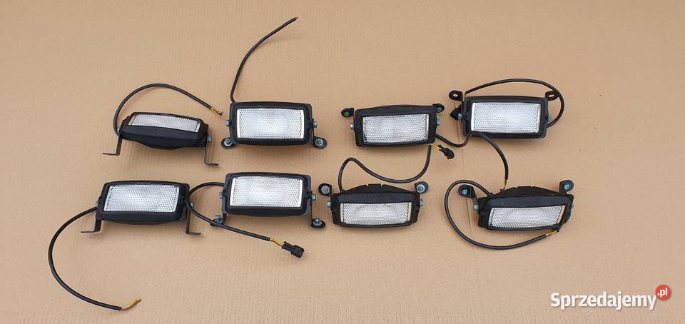 MAN HALOGEN ROBOCZY ORYGINAŁ 81251036074 Bieleń sprzedam