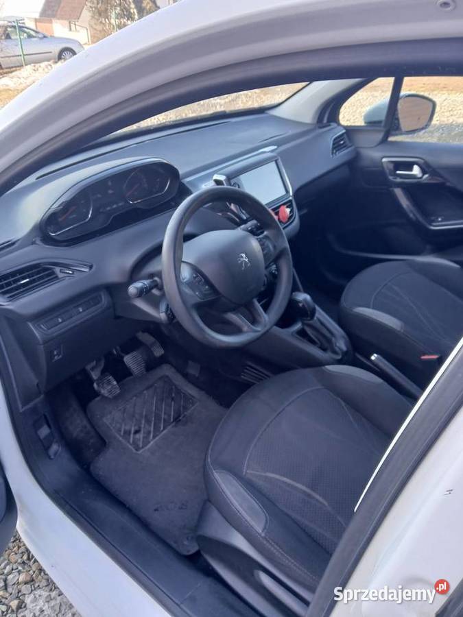 Sprzedam Deskę Konsola Peuegot 208 do osobowe Mokrzec