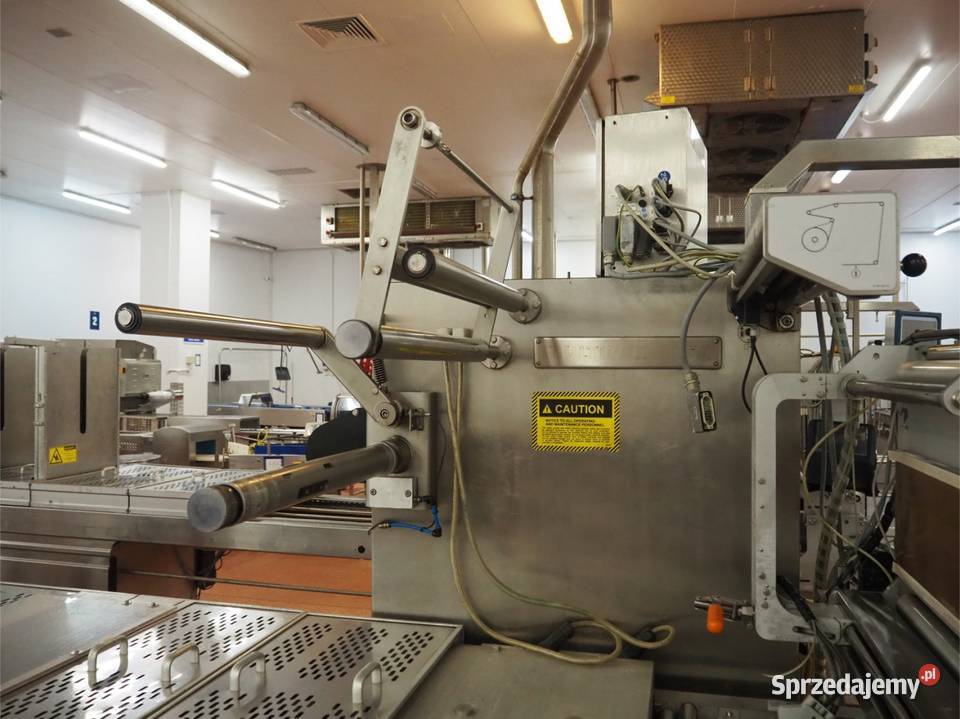 Termoformierka z etykieciarka Multivac R 530