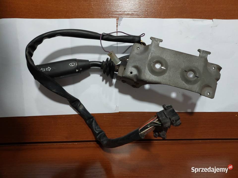 Przełącznik kierunkowskazów MAN 81255090124 małopolskie Łazy