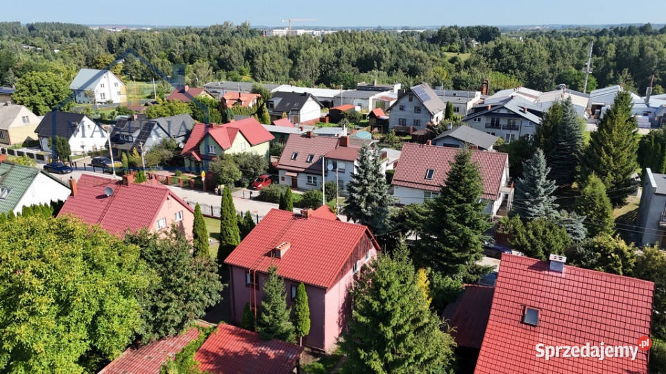 Klimatyczny dom wolnostojący w otoczeniu zieleni Iława