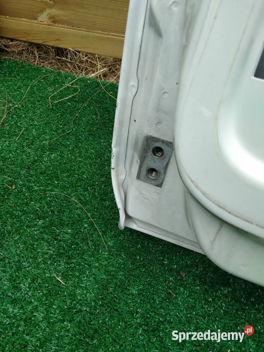 MERCEDES ATEGO AXOR DRZWI PRAWE Kargowa