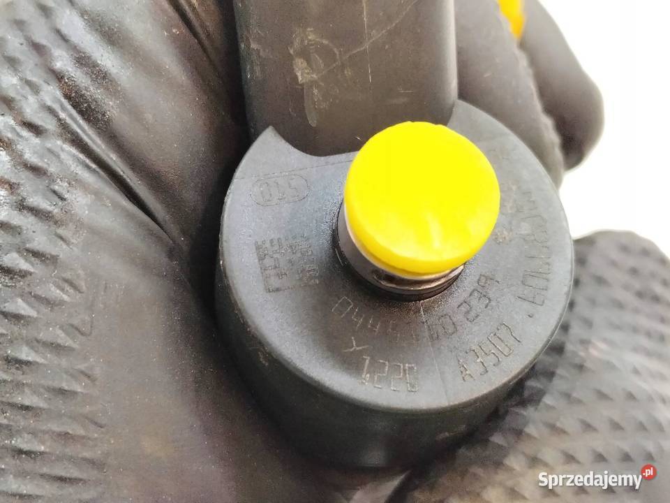 WTRYSKIWACZ 0445110239 16 CITD TDCI Mazda 3 I Wtryskiwacze świętokrzyskie