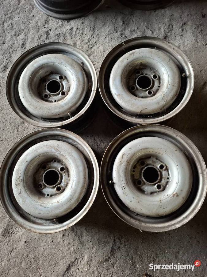 Felgi golf 2 13 Sadowne sprzedam