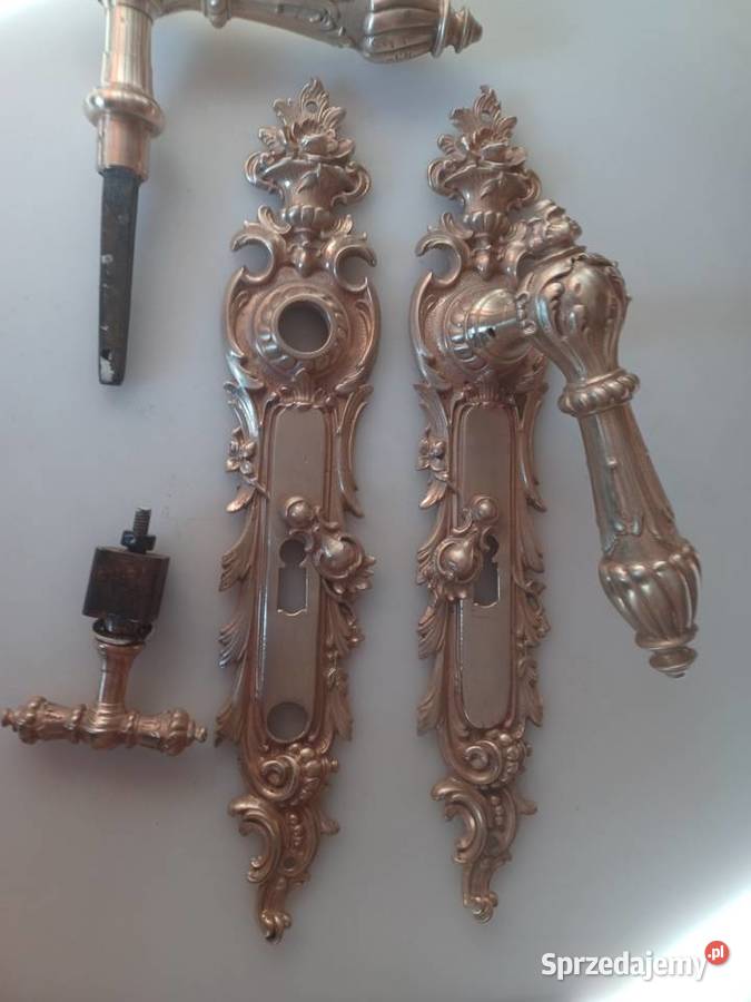 Mosiężne klamki i szyldy pałacowe Poznań