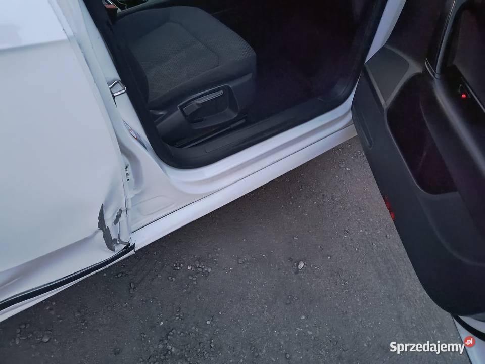 Volkswagen Passat B7 18 TFSI 2012 186 MANUAL benzyna Choszczno
