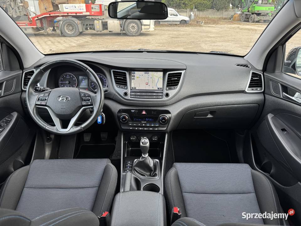 Hyundai Tucson 16 BENZYNA Klimatronik Nawigacja 4/5 Konin