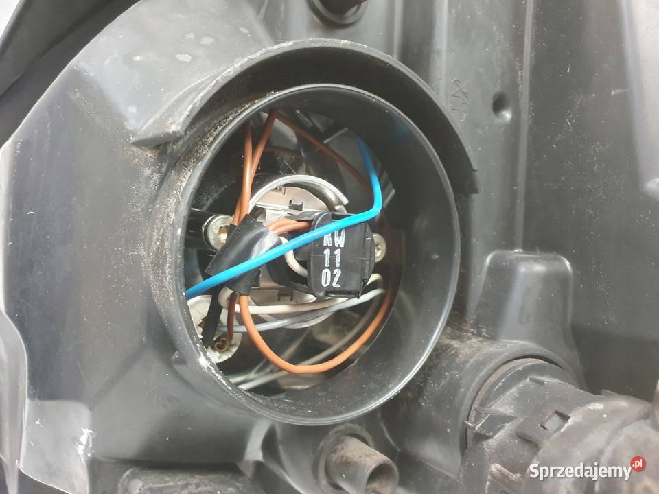 LAMPA PRAWA Renault Clio II LIFT PRAWY PRZÓD Lampy przednie