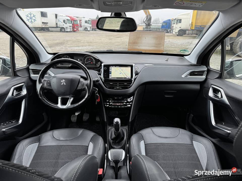 Peugeot 2008 12 BENZYNA Klimatronik Nawigacja immobilizer Konin