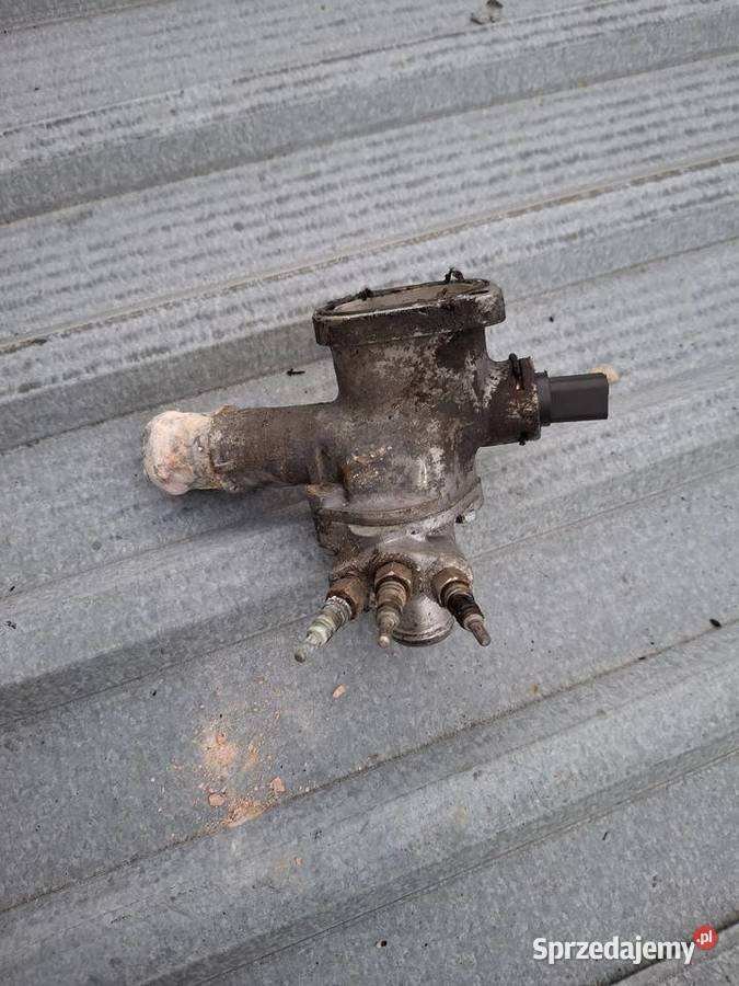 Króciec wody 19 TDI 038121133A Volkswagen seat Dąbrowa Tarnowska