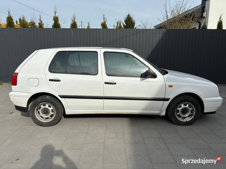 Volkswagen Golf III 14 3 HATCHBACK BENZYNA łódzkie