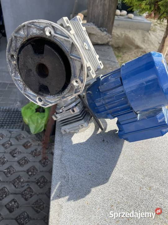 przekładnia reduktor z silnikiem Skarżysko Kościelne sprzedam