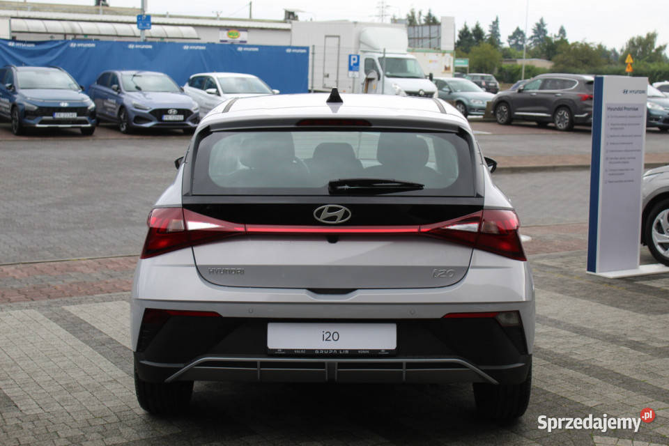 Modern 12 MPI 5MT 79 Demo Hatchback Kalisz