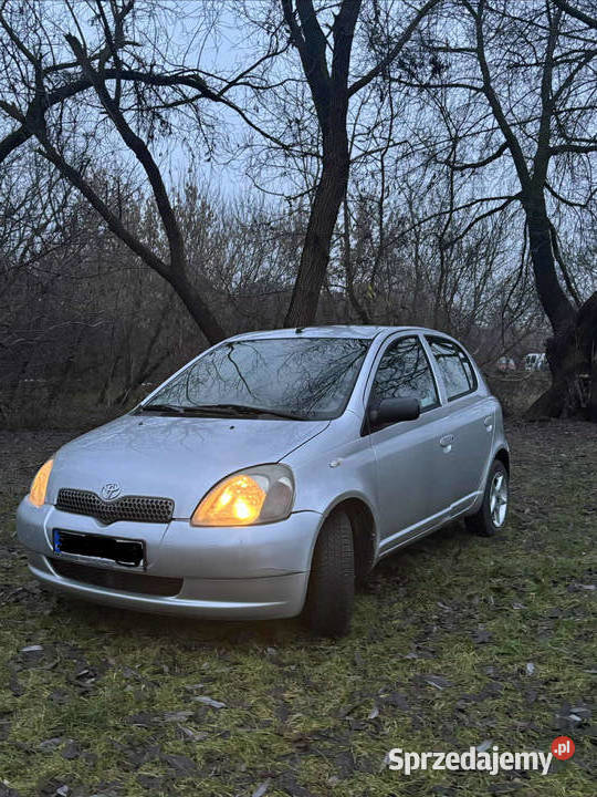 Toyota Yaris 10 Polski Salon 5 drzwi nieuszkodzony Włocławek