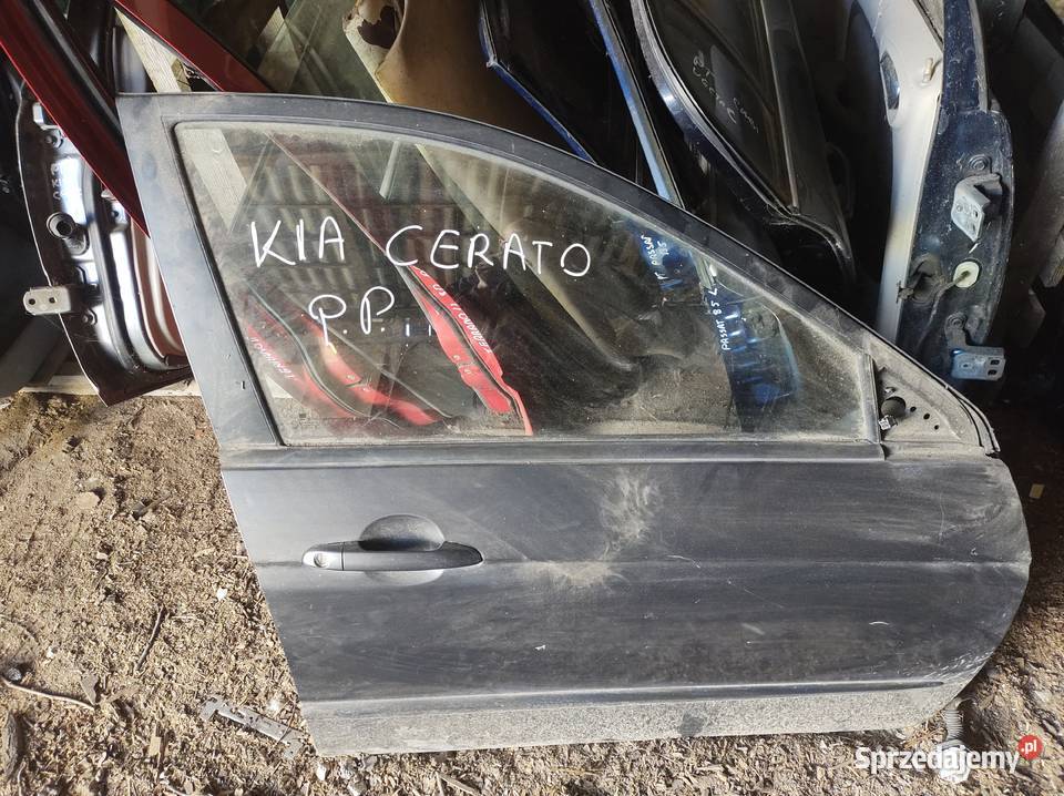 KIA CERATO drzwi prawe przód Kielce
