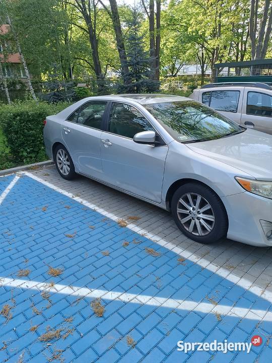 Toyota camry 35v6 270KM Warszawa sprzedam
