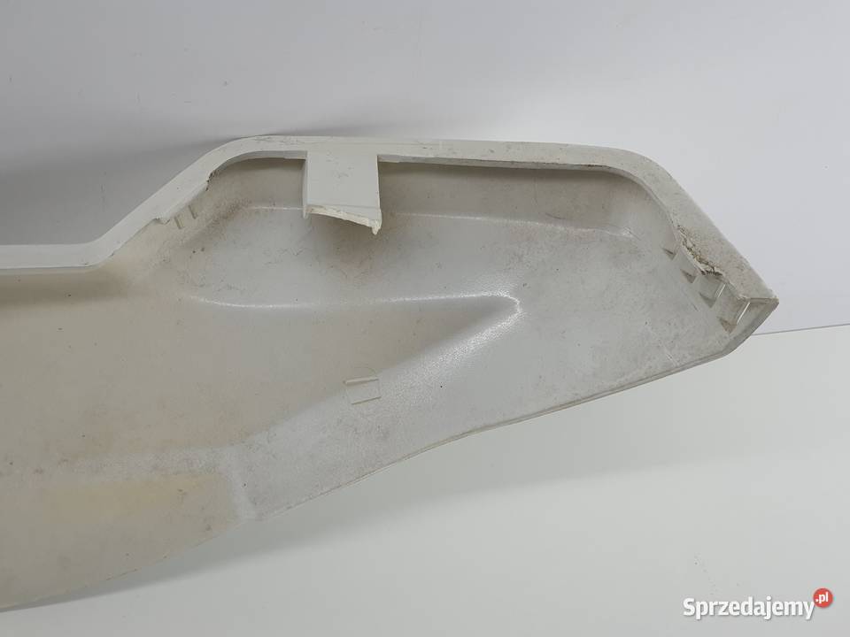 PLUG OWIEWKA DOLNA PRAWA OSLONA PEUGEOT Janowice