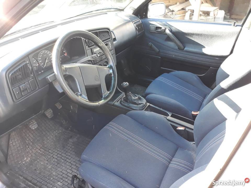 Passat B3 Sedan 20 Benzyna 16V GT 136 felgi 4/5 Pruszcz Gdański