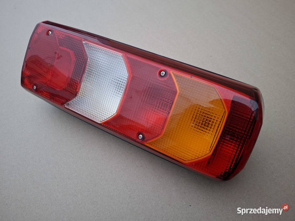 ACTROS MP4 ANTOS AROCS LAMPA PRAWY TYŁ PRAWA Bieleń