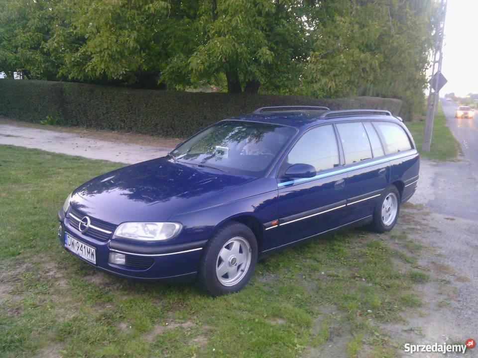 Opel Omega Kombi 20 16v 2000r Nysa