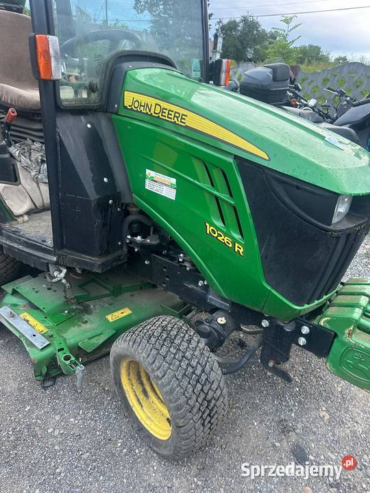 Kosiarka Traktor John Deere 1026R 4x4 HST z Tymowa