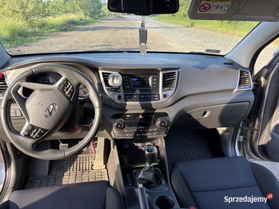 Hyundai Tucson 17CRDI salon niski przebieg autoalarm Sulęcin