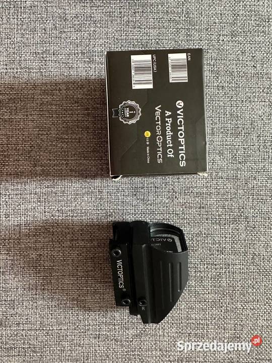 Replika do airsoftu G6082 JG ekwipunek