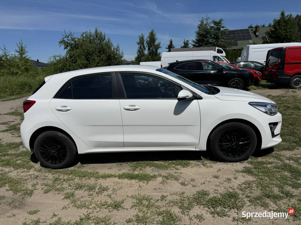 Kia Rio 10i 100 Kia Rio VISION Stan Auta IV 2017 podgrzewane fotele Turek