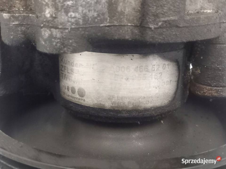 VITO W639 30 CDI LIFT 642890 642890 pompa Pompy wspomagania Kielce