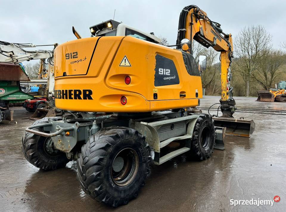 Koparka kołowa Liebherr A912 Compact 2015 Jeziorko