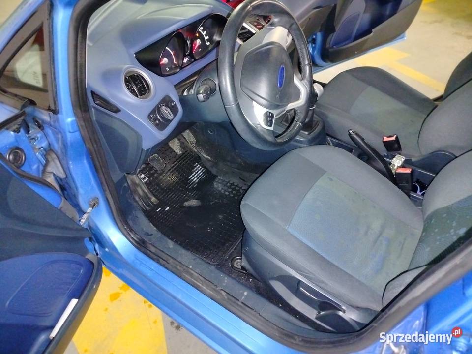 Ford fiesta 14 TDCi 2009 aluminiowe felgi Fiesta Nowy Dwór Mazowiecki sprzedam