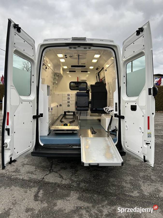 VW Crafter 20 TDI Ambulans Karetka 4x4 czujnik parkowania