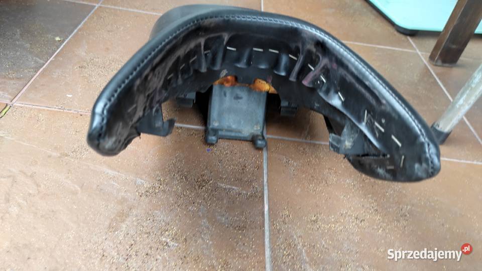 Honda CBR 125 JC 39 siedzenie kanapa przód