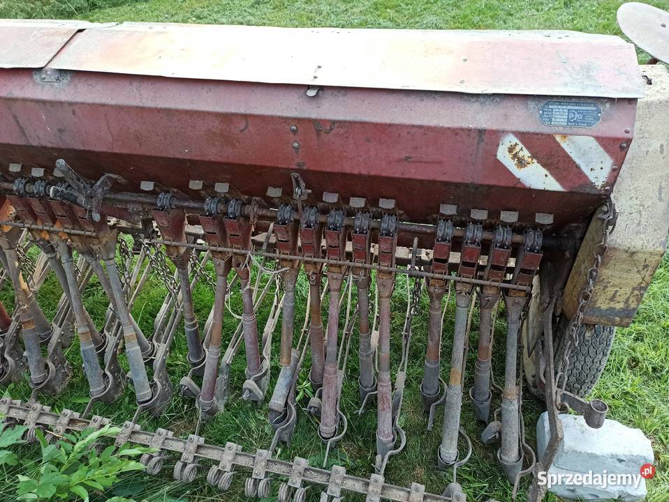 Siewnik poznaniak fabryka Kraj Kutno nieuszkodzony Dąbrowa Białostocka