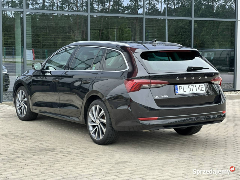 koda Octavia Salon Iręka PółskóraPamięć EleKlapa światła LED Kąty Opolskie