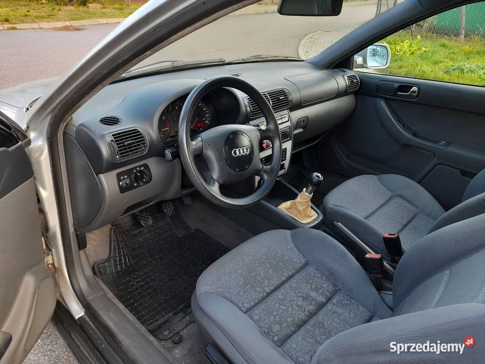 Audi A3 16 benzyna 101 konhi klimatronik klima Samochody osobowe lubelskie Siedliszcze-Osada