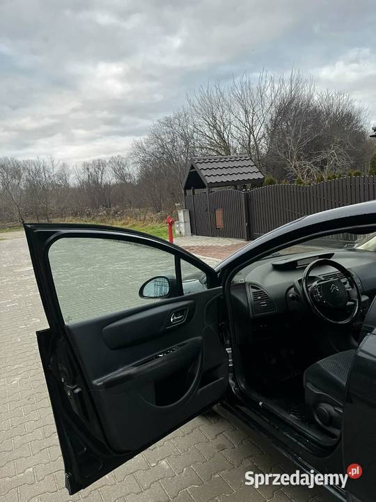 Sprzedam zadbanego citroen c4 16 benzyna Rok produkcji 2005 Łomża