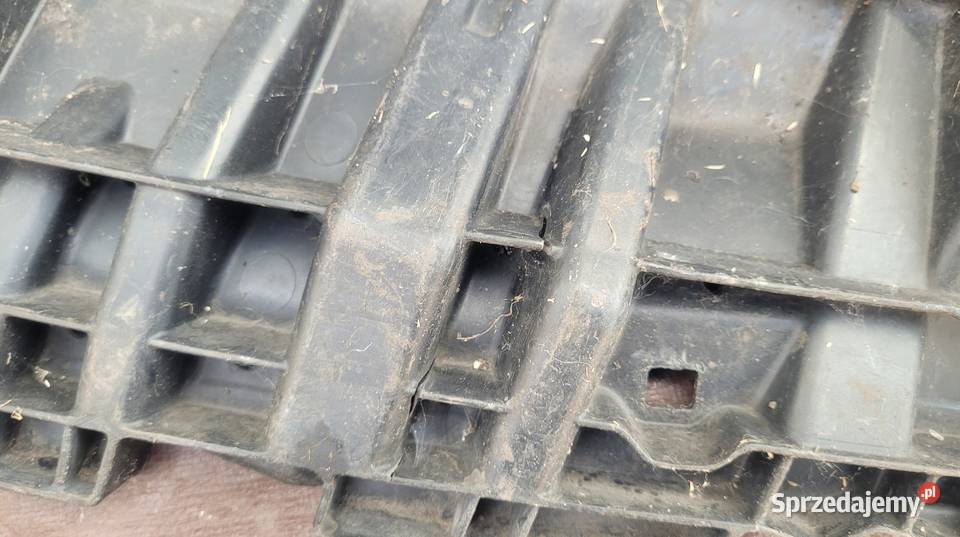 TOYOTA AURIS II OSŁONA PŁYTA POD ZDERZAK PRZÓD