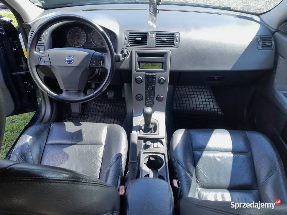 VOLVO V50 KOMBI 16 D manualna wielkopolskie Latowice