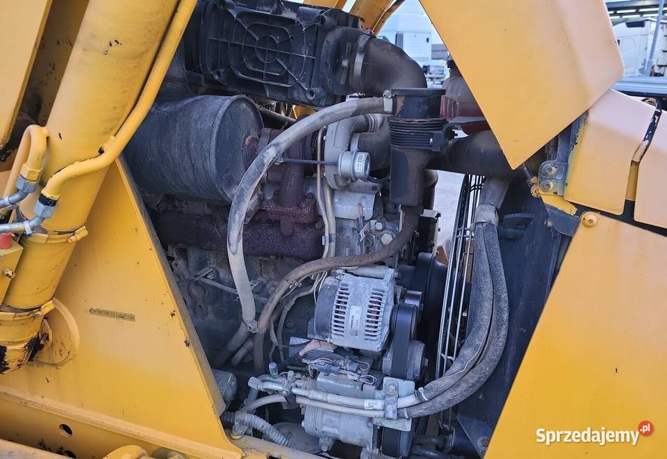 2013 Caterpillar 428F Backhoe Loader Pobondzie