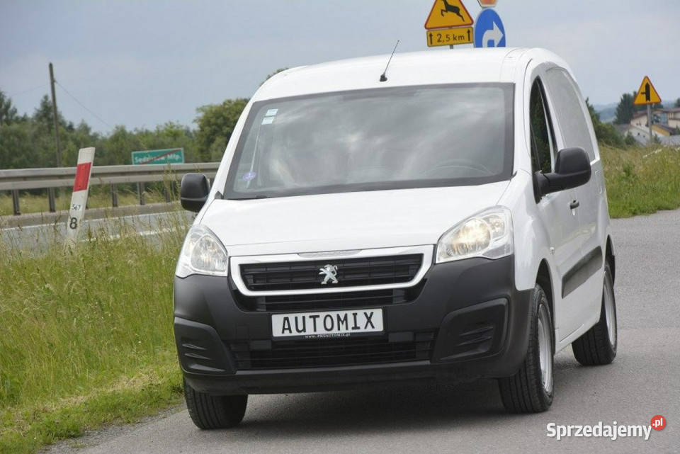 Peugeot Partner 16Benzyna doinwestowany klima czujnik parkowania sprzedam