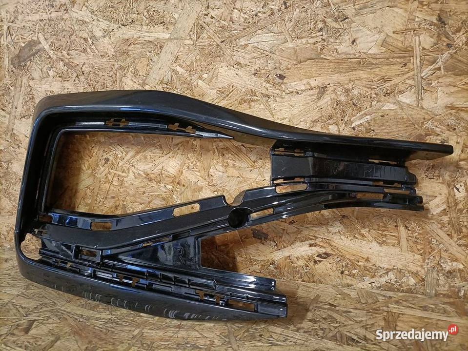 VW PASSAT B8 RLINE KRATKA ZDERZAKA PRAWY PRZÓD Pleszew sprzedam