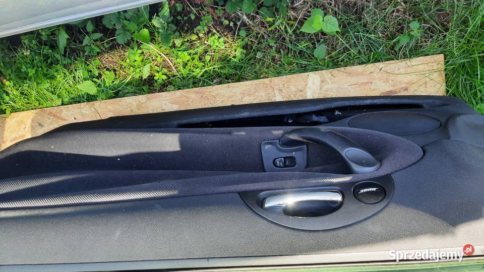 drzwi prawe lewe Alfa Romeo 147 3d lak 601 BB Dębno