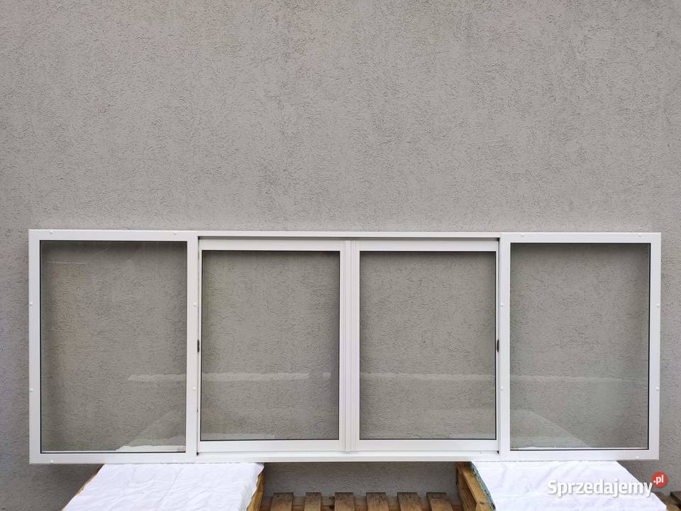 okno przesuwane w bok do baru kontenera lokalu Szczecin