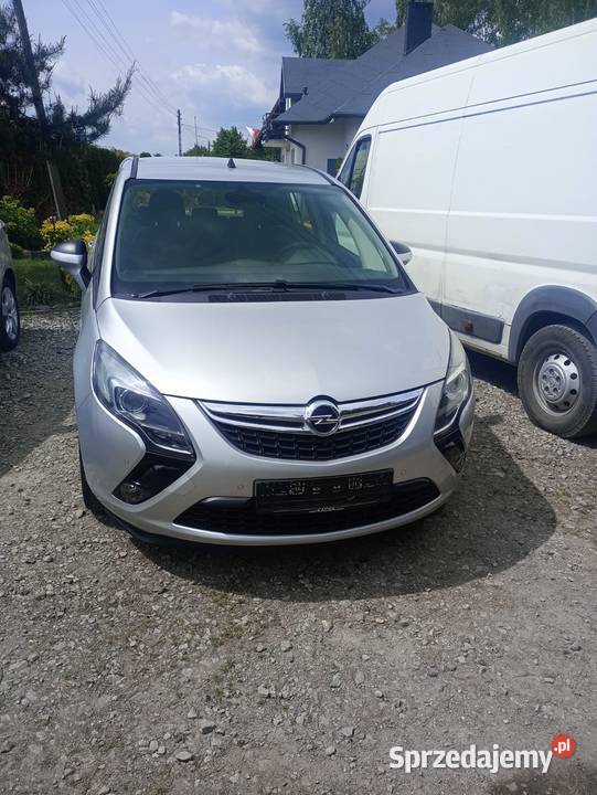 Opel Zafira C 2016 14 turbo nieuszkodzony Zafira Wiewiórczyn
