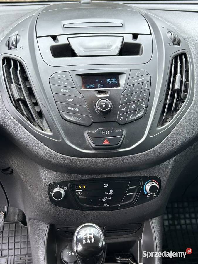 Ford courier krajowy drugi właściciel Faktura Łask sprzedam