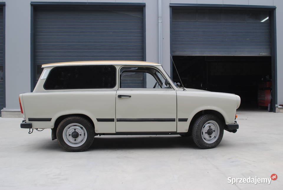 Trabant 601 Kombi Zabytek odbudowie sprowadzony Orońsko